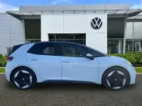 Used VW ID.3 Pro 150 kW (204 HP) 2025 White Hatchback