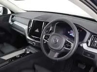 Usado Volvo XC60 Plus 250 HP (183 kW) 2024 Azul SUV