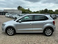 Begagnad VW Polo Match 2011 Silver Halvkombi