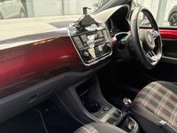 Begagnad VW up! GTI 115 HK (84 kW) 2021 Röd Halvkombi