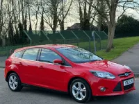 Używany Ford Focus Zetec 2013 Czerwony Hatchback