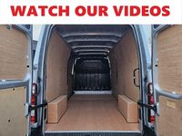 Used Renault Master Business 135 HP (99 kW) 2023 Grey MPV