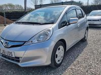 Begagnad Honda Jazz 2012 Silver Halvkombi