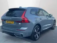 Used Volvo XC60 Plus 249 HP (183 kW) 2023 Grey SUV