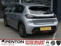 Second-hand Peugeot e-208 Allure Premium 100 kW (136 CP) 2022 Gri Hatchback