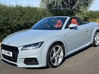 Used Audi TT Roadster Design 245 HP (180 kW) 2019 Grey Cabriolet