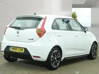 Used MG MG3 106 HP (77 kW) 2018 White Hatchback