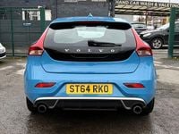 Used Volvo V40 R-Design 120 HP (88 kW) 2014 Blue Hatchback