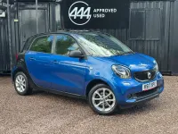Used Smart ForFour Passion 71 HP (52 kW) 2017 Blue Hatchback