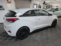 Used Hyundai i20 SE 84 HP (61 kW) 2015 White Coupe