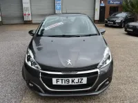 Used Peugeot 208 Active 100 HP (73 kW) 2019 Grey Hatchback