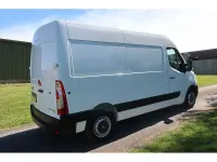 Used Vauxhall Movano 130 HP (95 kW) 2017 White MPV
