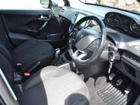 used Peugeot 208 1.2 PureTech Tech Edition Euro 6 (s/s) 5dr