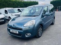 Used Peugeot TePee S 92 HP (67 kW) 2012 Grey MPV