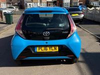 Used Toyota Aygo X-cite 69 HP (50 kW) 2016 Blue Hatchback