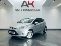 Used Ford Fiesta Titanium 94 HP (69 kW) 2011 Silver Hatchback