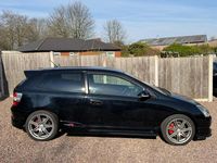 Begagnad Honda Civic Type R 2004 Svart Halvkombi