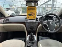 Used Vauxhall Insignia 160 HP (117 kW) 2010 Blue Hatchback