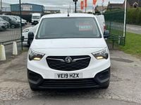Used Vauxhall Combo Edition 100 HP (73 kW) 2019 White MPV