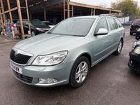 Usado Skoda Octavia Elegance 160 CV (117 kW) 2011 Verde Familiar