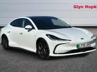 Ny MG IM5 Performance 553 kW (752 HK) 2025 Vit Halvkombi