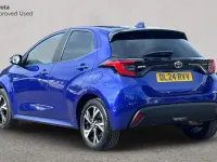 Used Toyota Yaris Design 116 HP (85 kW) 2024 Blue Hatchback