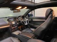 Begagnad Mercedes E220 AMG line 177 HK (130 kW) 2016 Blå Sportkupé
