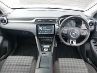 Used MG ZS SE 114 kW (156 HP) 2023 White SUV