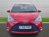 Used Toyota Yaris 111 HP (81 kW) 2019 Red Hatchback