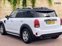 Used Mini Cooper Countryman Classic 134 HP (98 kW) 2019 White SUV