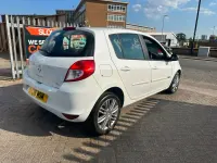 Used Renault Clio Dynamique 2012 White Hatchback