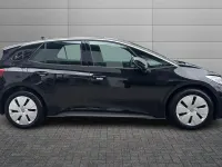 Begagnad VW ID.3 Pro 150 kW (204 HK) 2026 Svart Halvkombi