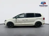 Begagnad Seat Alhambra SE 177 HK (130 kW) 2015 Vit Minibuss