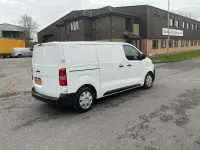 Used Citroën Dispatch 2017 White MPV