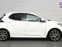 Used Toyota Yaris Hybrid 116 HP (85 kW) 2022 Pure white (solid paint)