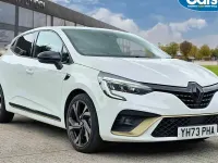 Used Renault Clio V Engineered 145 HP (106 kW) 2023 White Hatchback