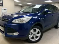 Używany Ford Kuga Zetec 2015 Niebieski SUV