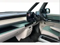 Usado VW ID. Buzz Pro 147 kW (200 CV) 2023 Verde Monovolumen