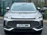 Usado MG HS Trophy 224 HP (164 kW) 2025 Prateado SUV