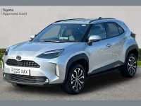 Used Toyota Yaris Cross Design 113 HP (83 kW) 2025 Silver SUV