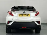 Used Toyota C-HR 122 HP (89 kW) 2017 White SUV
