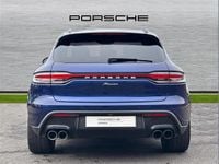 Used Porsche Macan 261 HP (191 kW) 2024 Blue SUV