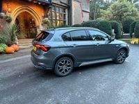 Used Fiat Tipo Cross 99 HP (72 kW) 2021 Grey Hatchback