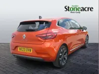 Used Renault Clio Techno 88 HP (64 kW) 2023 Orange Hatchback