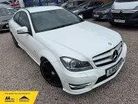 Używany Mercedes C220 AMG 170 KM (125 kW) 2013 Biały Coupe