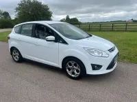 Used Ford C-MAX Zetec 2015 White MPV