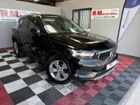 Used Volvo XC40 Momentum 150 HP (110 kW) 2019 Black SUV