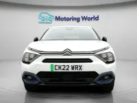 Used Citroën e-C4 Shine 100 kW (136 HP) 2022 White Hatchback