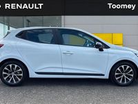 Used Renault Clio V Evolution 145 HP (106 kW) 2023 White  Hatchback