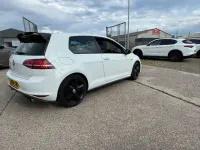 Used VW Golf VII GTI 220 HP (161 kW) 2015 White Hatchback